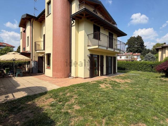Appartamento in vendita a Gaggino, Lombardia