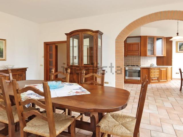 Appartamento in vendita a Torrita, Toscana