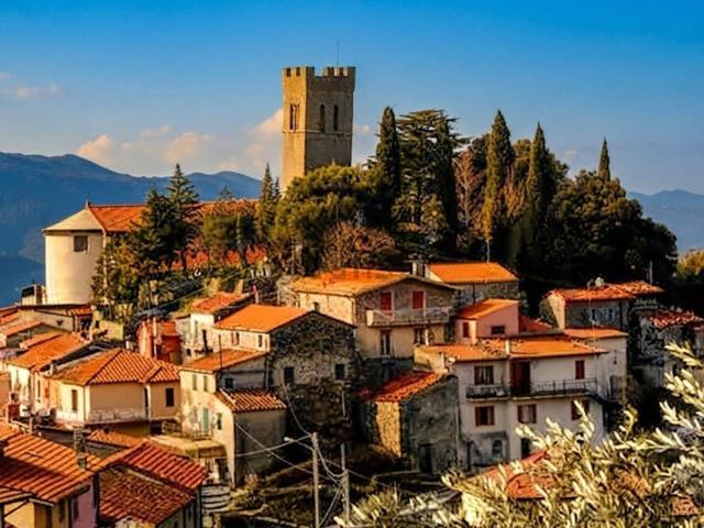 Appartamento in vendita a Sarzana, Liguria