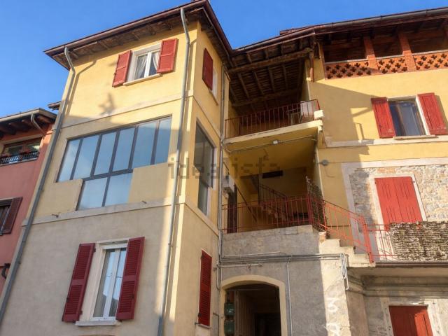 Appartamento in vendita a Cassina Mariaga, Erba