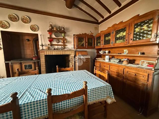 Appartamento in vendita a Gubbio, Perugia