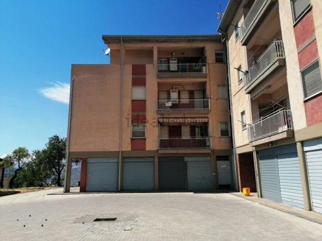 Appartamento in vendita a Bronte, Sicilia