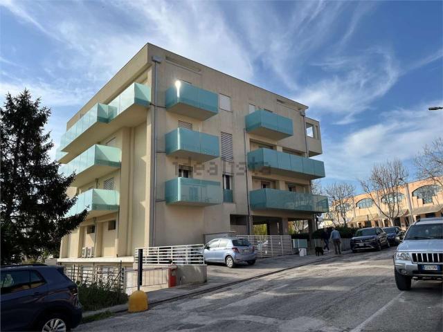 Appartamento in vendita a Marche, Ancona