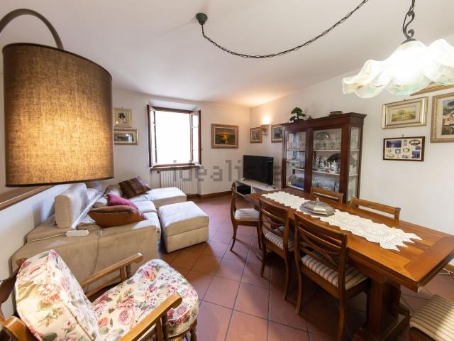 Appartamento in vendita a Uzzano E Castello, Toscana