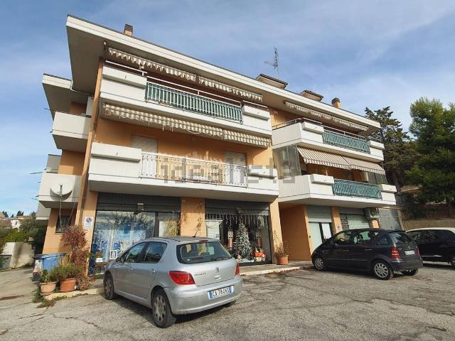 Appartamento in vendita a Borgo Cappuccini, Marche