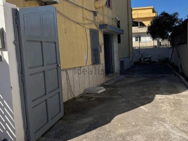 Appartamento in vendita a Mondragone, Campania