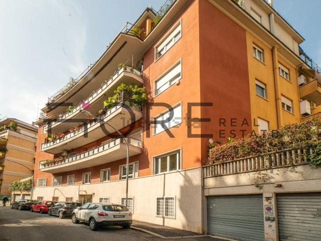 Appartamento in vendita a Balduina, Roma