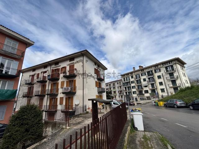 Appartamento in vendita a Atripalda, Campania