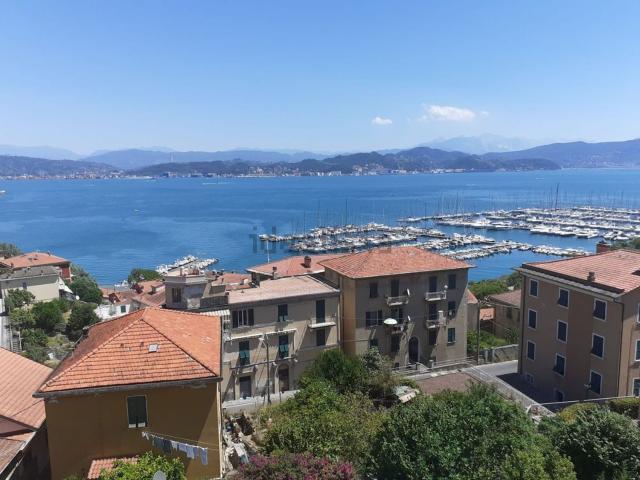 Attico in vendita a Portovenere, Liguria