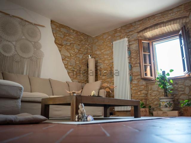 Appartamento in vendita a La Valle, Casale Marittimo