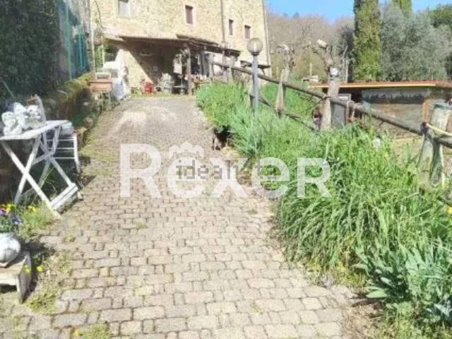 Appartamento in vendita a Borgo San Lorenzo, Toscana