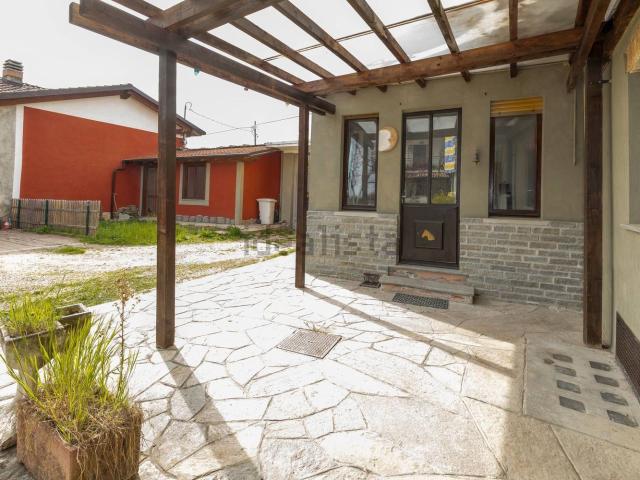 Appartamento in vendita a Ruadamonte, Piemonte