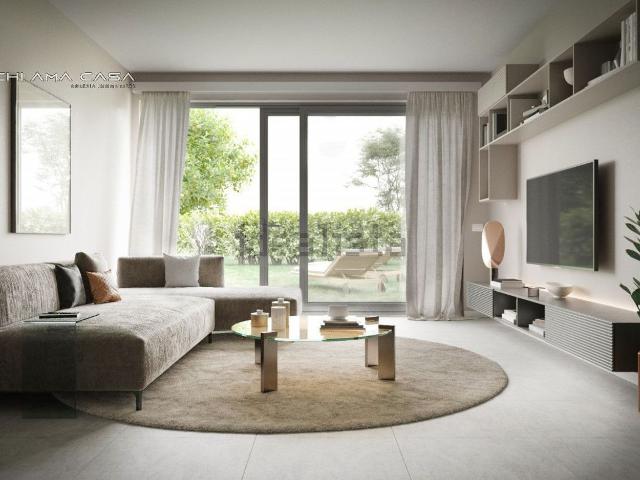 Appartamento in vendita a Pesaro, Pesaro E Urbino