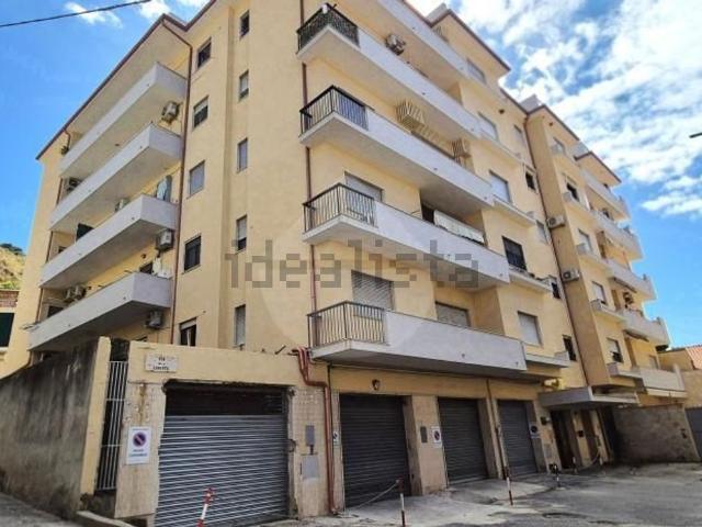 Appartamento in vendita a Calabria, Vibo Valentia