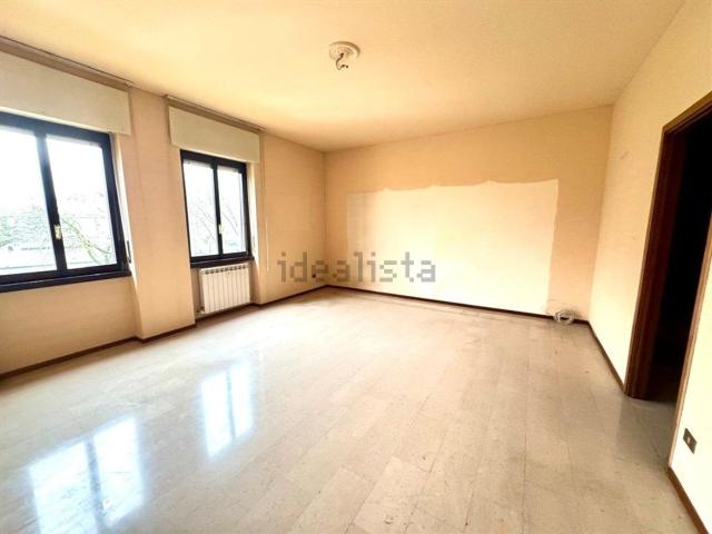 Appartamento in vendita a Sant'Albino, Monza