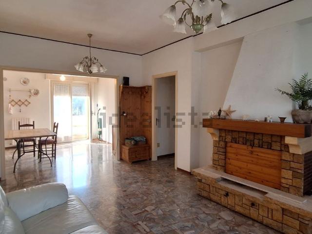 Appartamento in vendita a Marche, Ancona