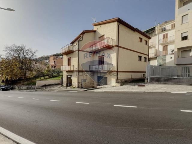 Appartamento in vendita a Lama Dei Peligni, Abruzzo