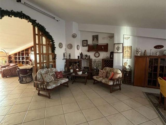 Attico in vendita a Villaggio Aldisio, Gela