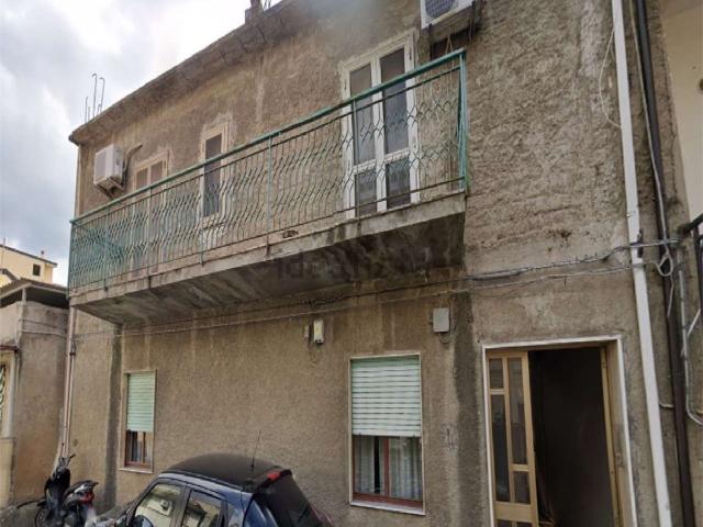 Appartamento in vendita a Calabria, Reggio Calabria