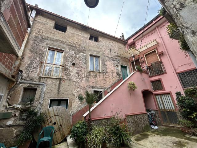 Appartamento in vendita a Costa, Mercato San Severino