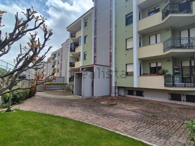 Appartamento in vendita a Chieti, Abruzzo