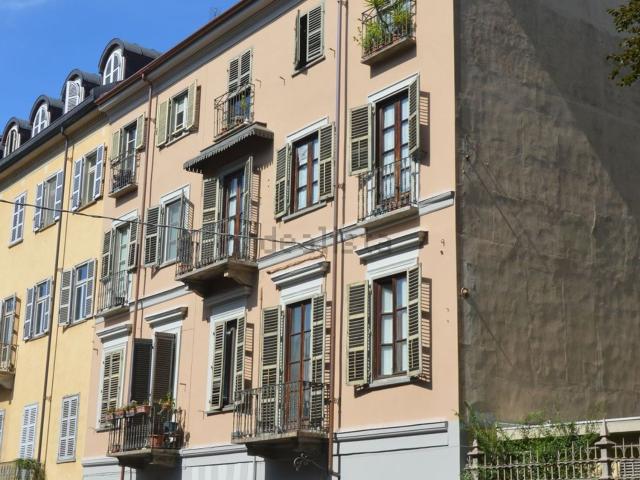 Appartamento in vendita a Circoscrizione 8, Piemonte