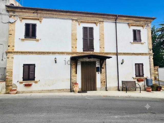 Appartamento in vendita a Cepagatti, Abruzzo