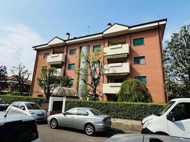 Appartamento in vendita a Lucernate, Rho