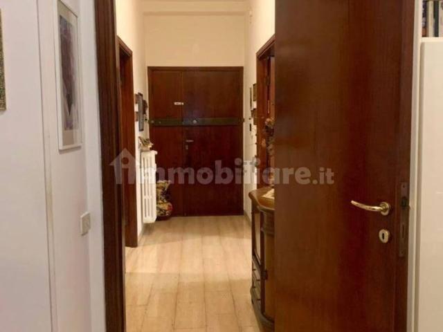 Appartamento in vendita a Centro Storico, Marche