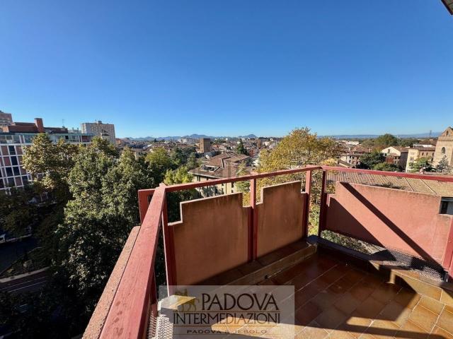 Appartamento in vendita a Padova