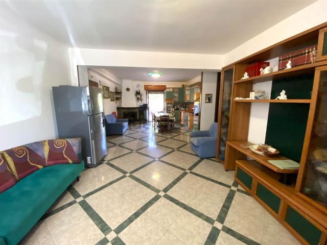Appartamento in vendita a Calabria, Catanzaro