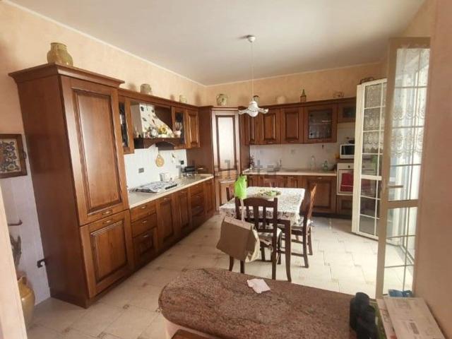 Appartamento in vendita a Calabria, Reggio Calabria