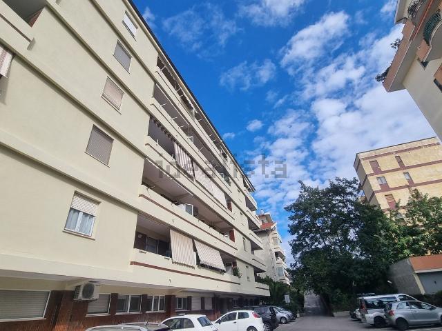 Appartamento in vendita a Carbonazzi, Cala Di Volpe