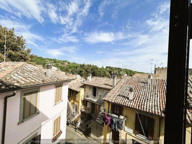 Appartamento in vendita a Soriano Nel Cimino, Lazio