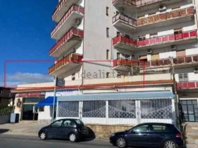 Appartamento in vendita a Calabria, Reggio Calabria