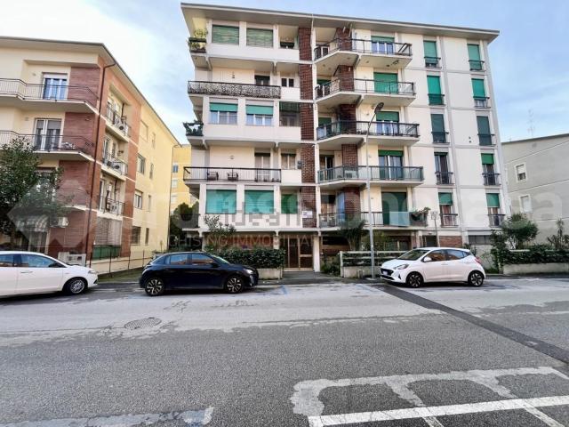 Appartamento in vendita a Pisa, Toscana
