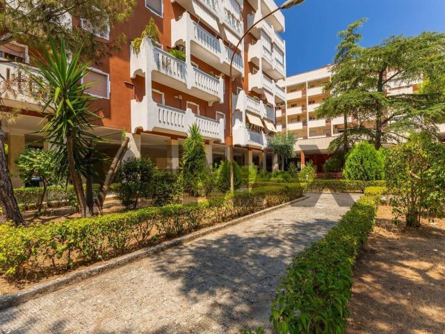 Appartamento in vendita a Municipio 2, Puglia
