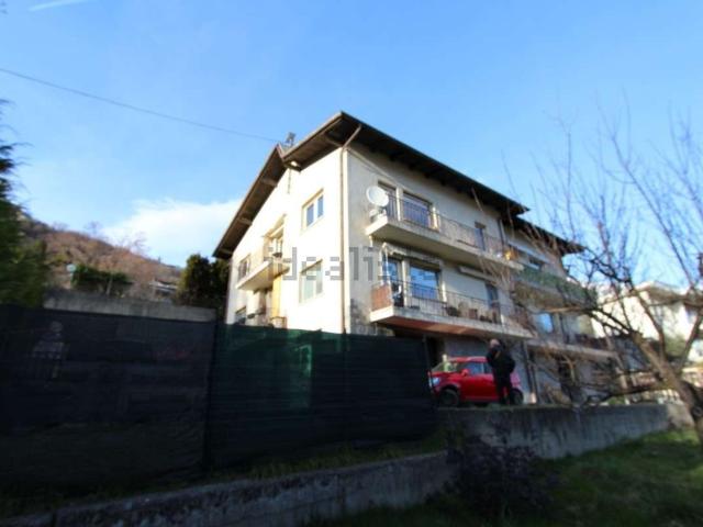 Appartamento in vendita a Le Gotrau, Aosta