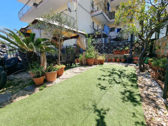 Appartamento in vendita a Quarto, Campania