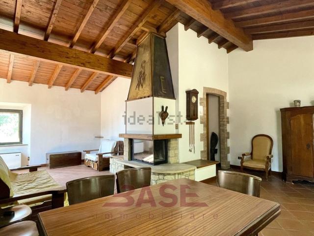 Appartamento in vendita a Volterra, Toscana