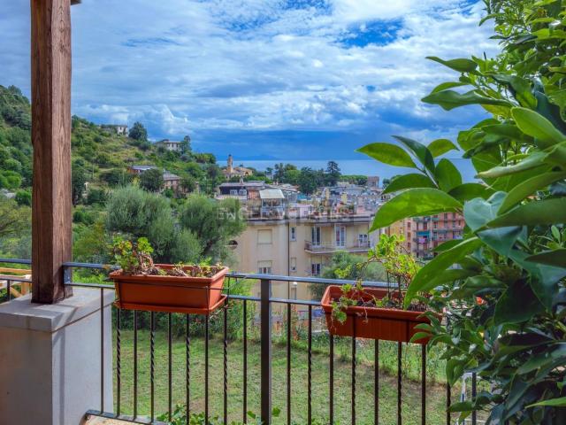 Appartamento in vendita a Borghetto, Arenzano