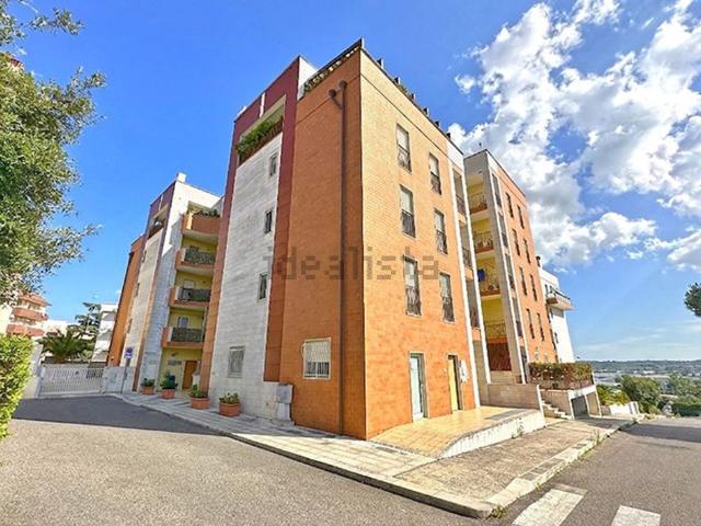 Appartamento in vendita a Puglia, Bari
