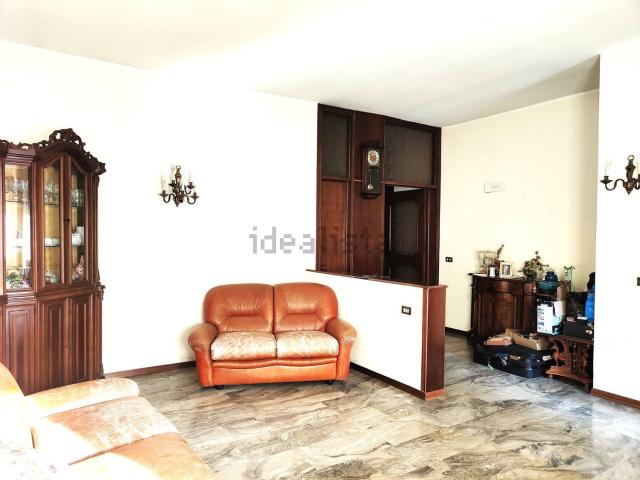 Appartamento in vendita a Ghisalba, Bergamo