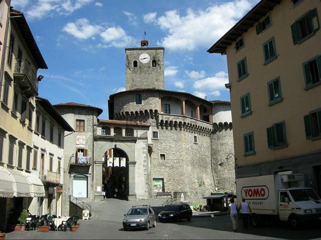 Appartamento in vendita a Unione Comuni Garfagnana, Castelnuovo Di Garfagnana