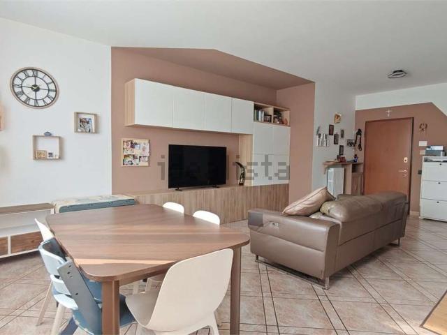 Appartamento in vendita a Bussero, Lombardia