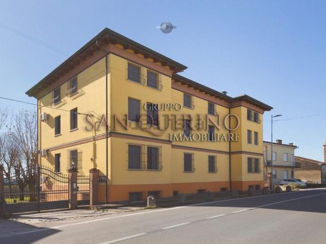 Attico in vendita a Bassa Reggiana, Re