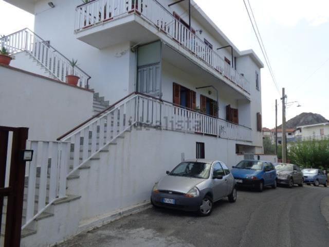 Appartamento in vendita a Calabria, Reggio Calabria