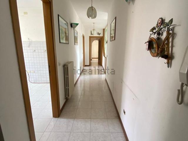 Appartamento in vendita a Marina Di Massa, Toscana