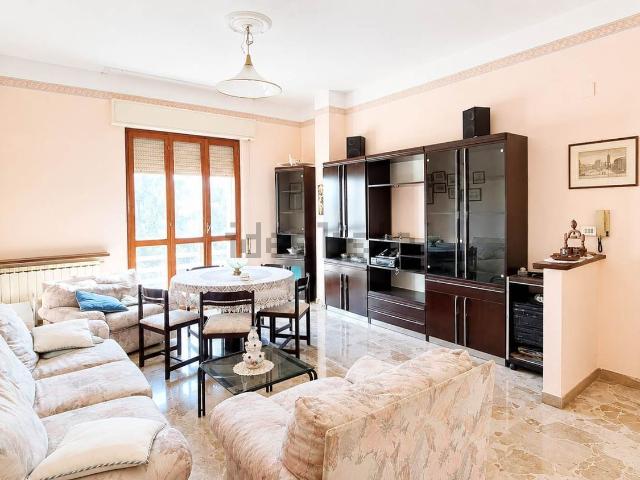 Appartamento in vendita a Cesano, Marche