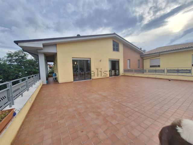 Appartamento in vendita a Marche, Macerata